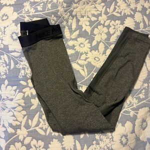 Grey Nike pro leggings